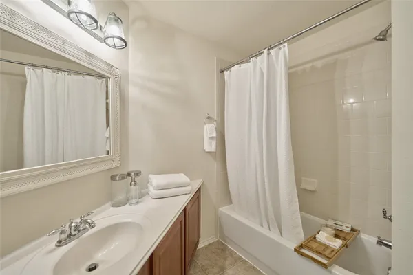 $305,000 | 3518 Leaf Vines Drive, Spring, TX 77386