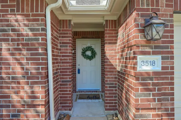 $305,000 | 3518 Leaf Vines Drive, Spring, TX 77386