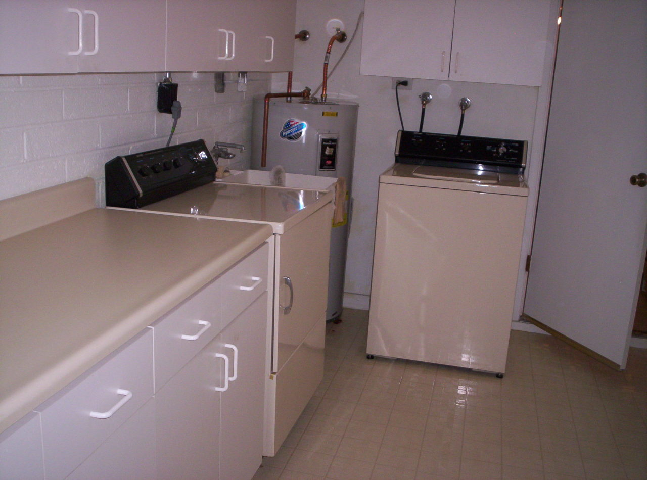 5227 East Adobe Road Mesa, AZ 85205 - Photo 11 of 12 LAUNDRY