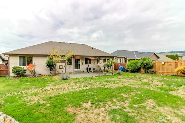 $584,950 | 15405 148th Ave Court East, Orting, WA 98360