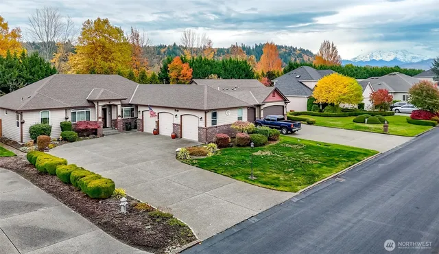 $584,950 | 15405 148th Ave Court East, Orting, WA 98360