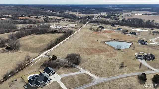 $115,000 | 8 Northern Dancer Drive, Troy, MO 63379