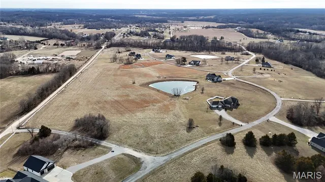 $115,000 | 8 Northern Dancer Drive, Troy, MO 63379