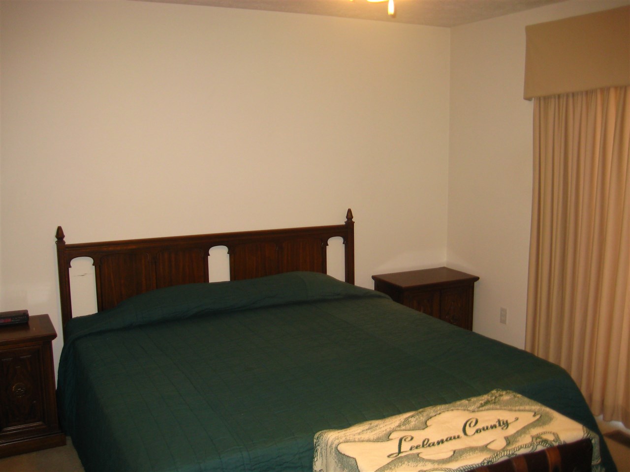 9179 South Maple City Road Maple City, MI 49664 - Photo 16 of 43 1873888-15.JPG