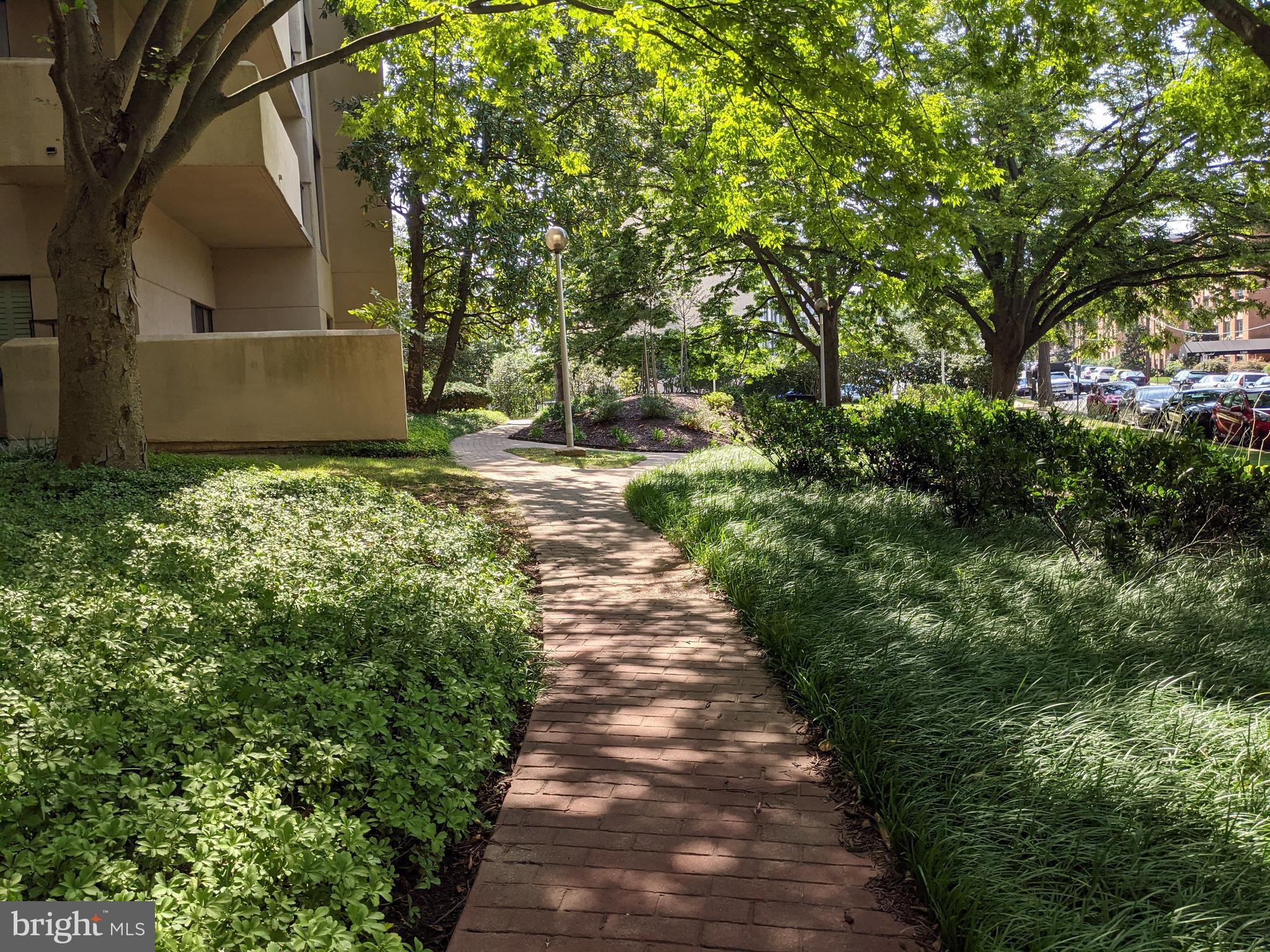 1101 South Arlington Ridge Road, Unit 704 Arlington, VA 22202 - Photo 36 of 41