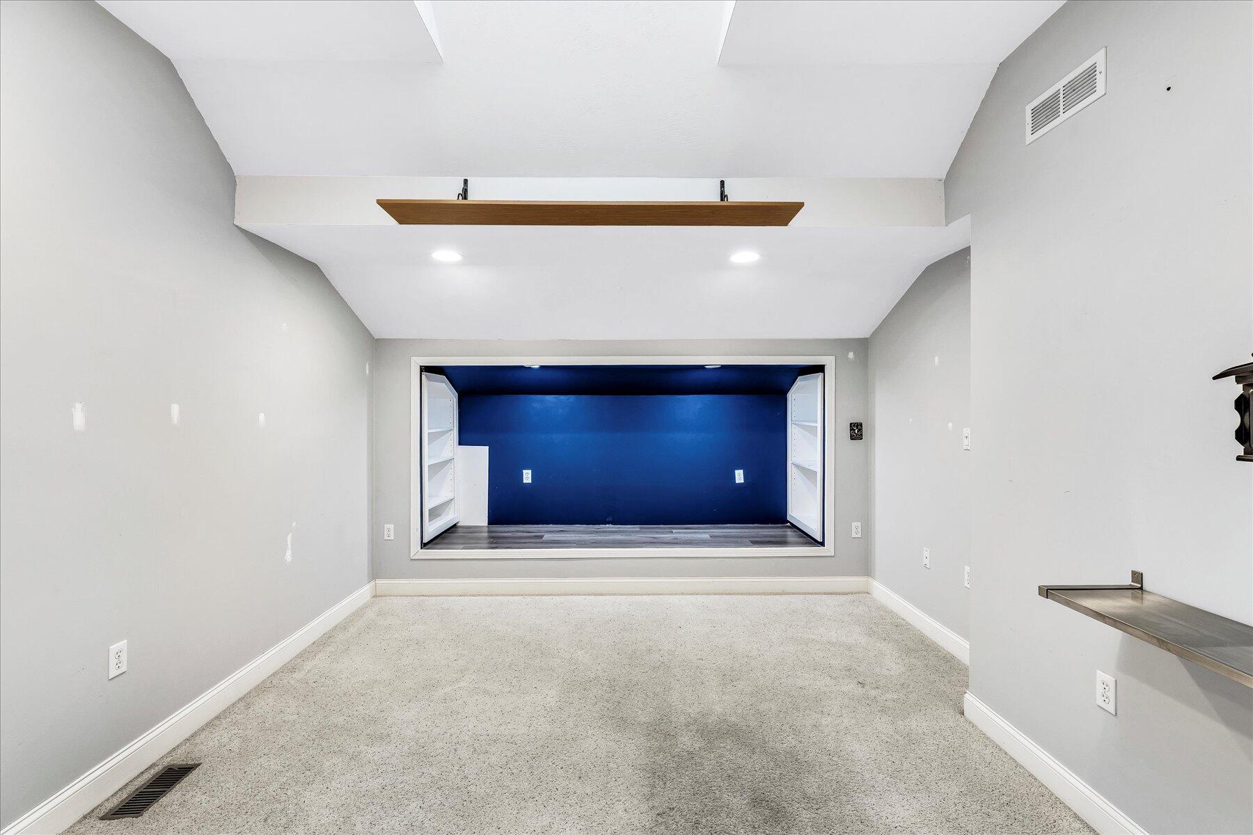 14 Bishops Park Mashpee, MA 02649 - Photo 27 of 42 a view of an empty room