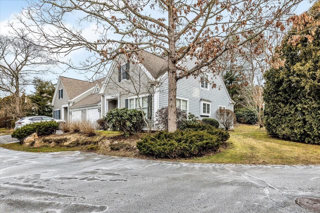 $507,000 | 14 Bishops Park, Mashpee, MA 02649