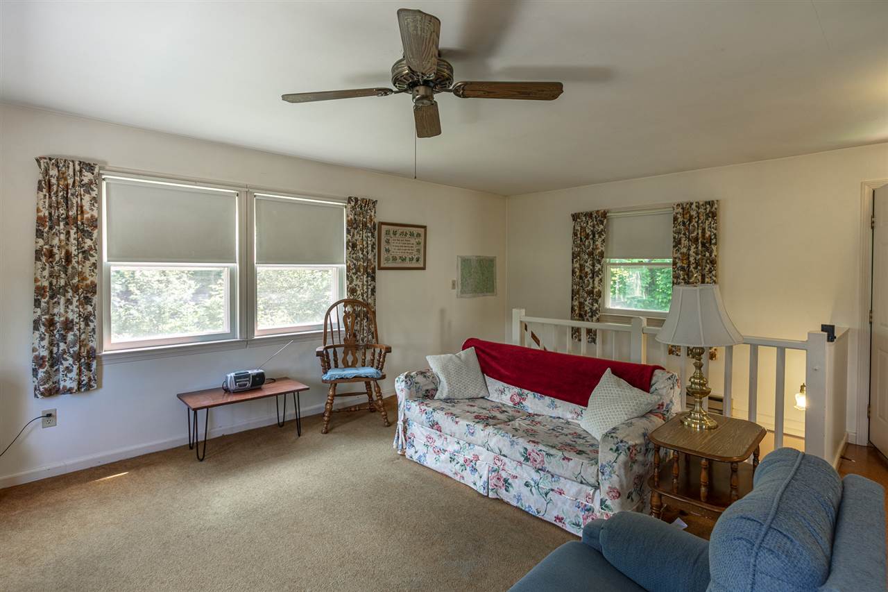 566 Middlebrook Road West Fairlee, VT 05045 - Photo 5 of 16