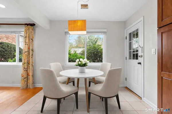 $3,400 | 132 Southport Woods Drive, Unit 132, Fairfield, CT 06890