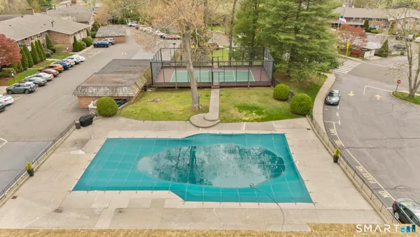 $3,400 | 132 Southport Woods Drive, Unit 132, Fairfield, CT 06890