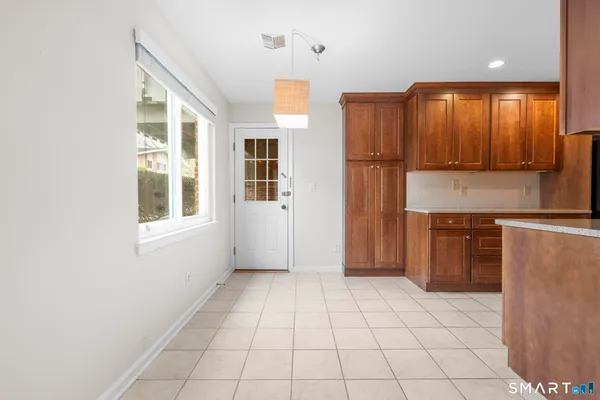 $3,400 | 132 Southport Woods Drive, Unit 132, Fairfield, CT 06890