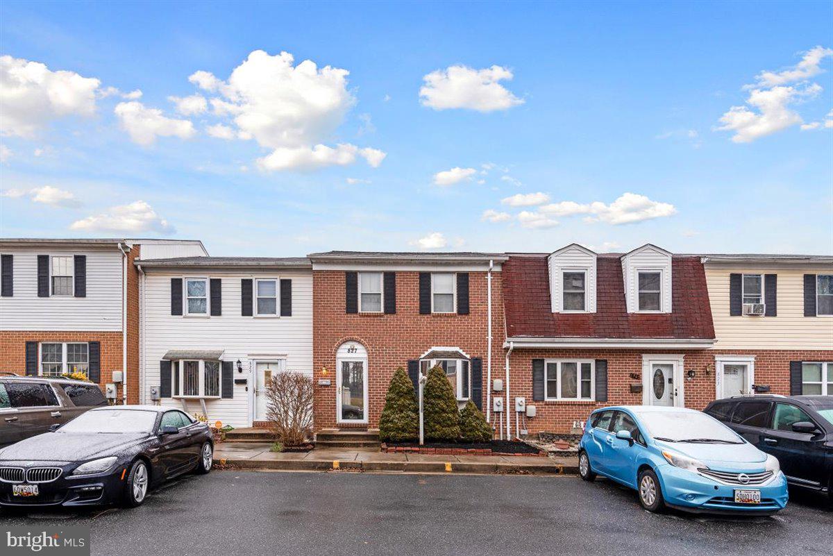 827 Thimbleberry Road Middle River, MD 21220 - Photo 1 of 32