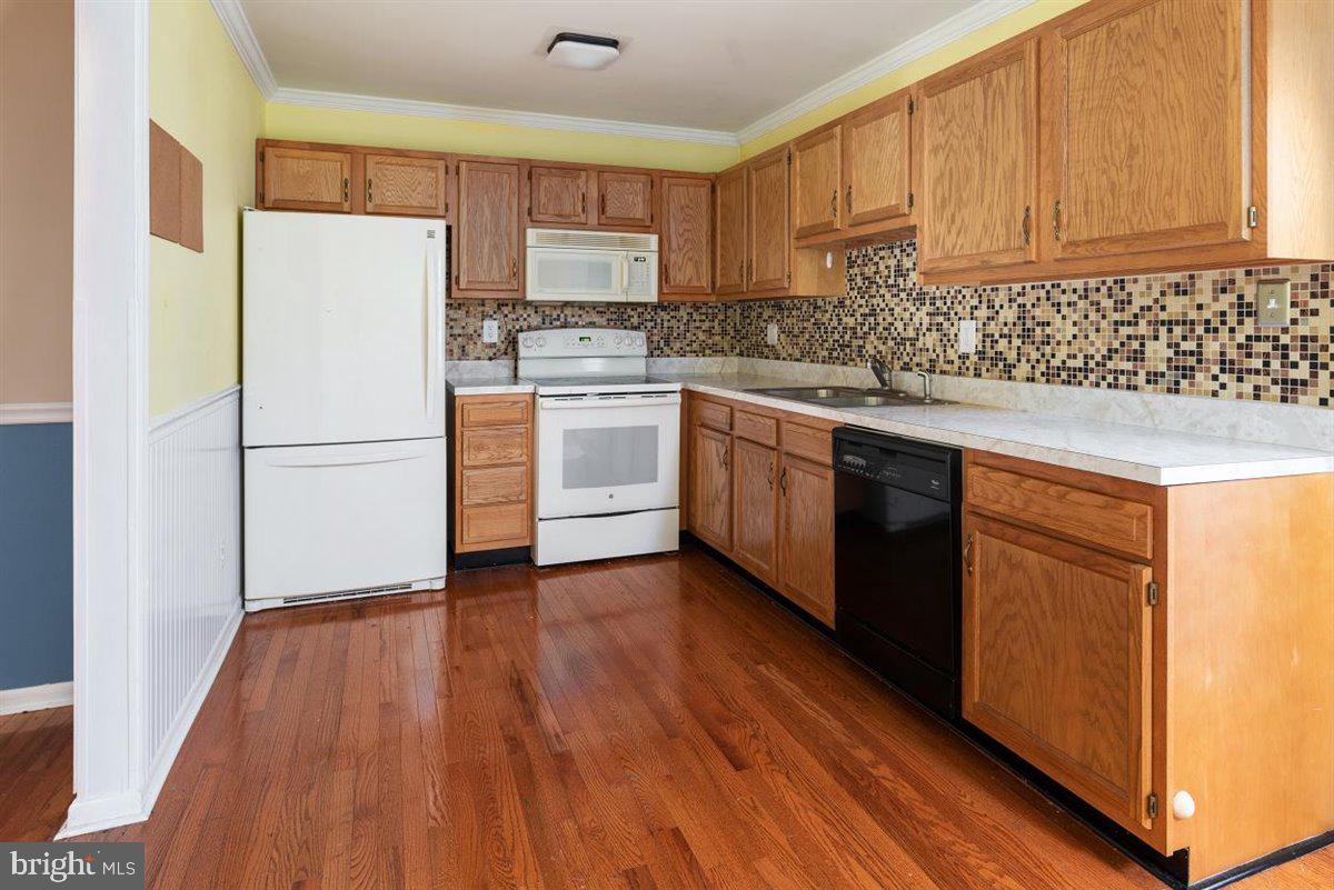 827 Thimbleberry Road Middle River, MD 21220 - Photo 13 of 32