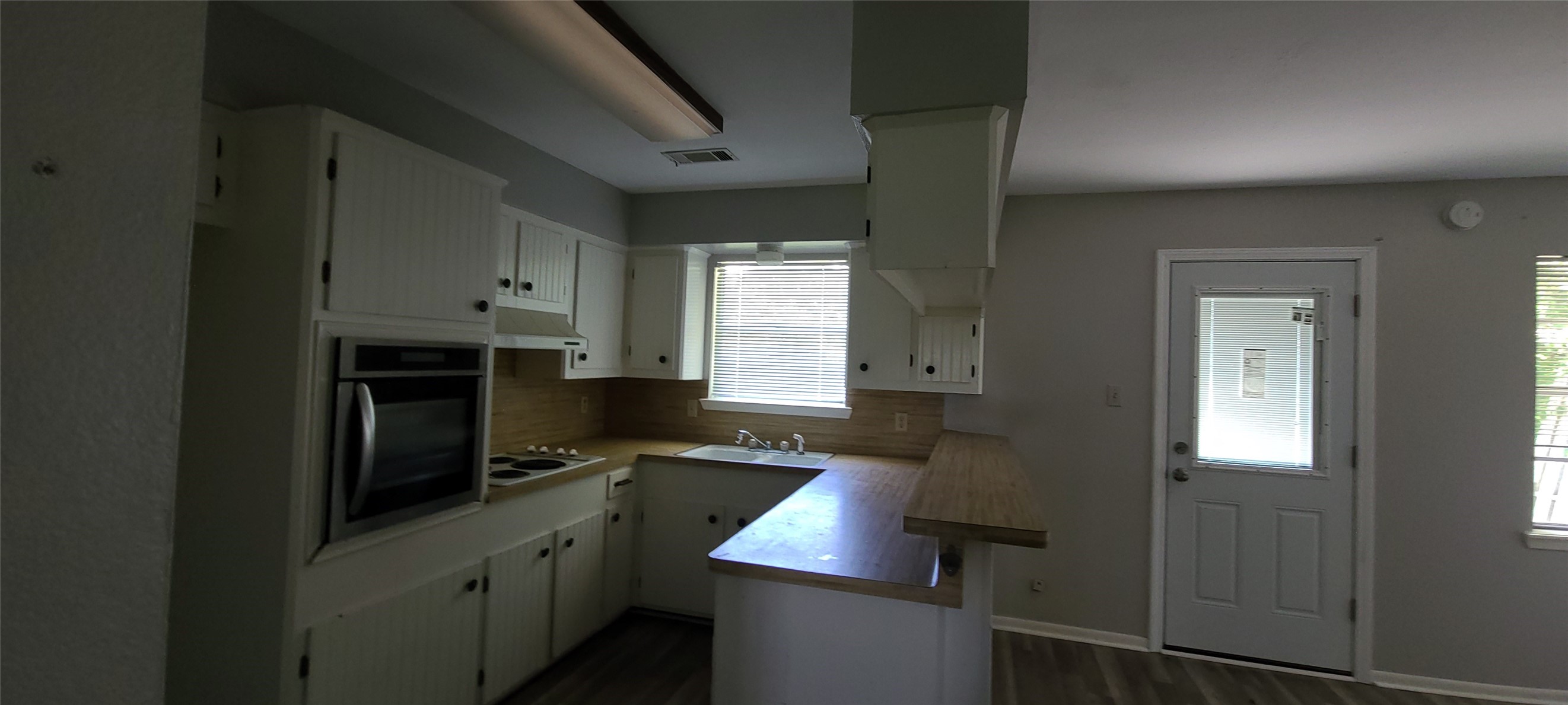 17415-17417 Fir Road Alvin, TX 77511 - Photo 6 of 13 KITCHEN