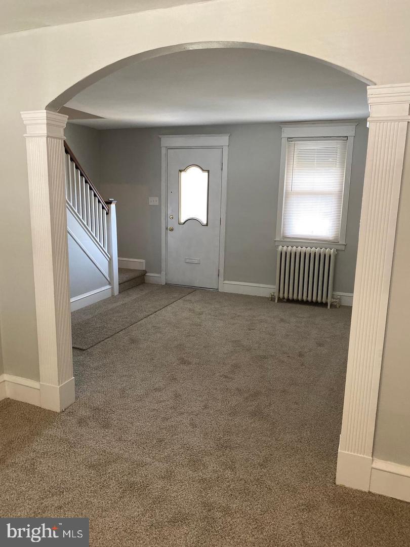 649 Copley Road Upper Darby, PA 19082 - Photo 3 of 9