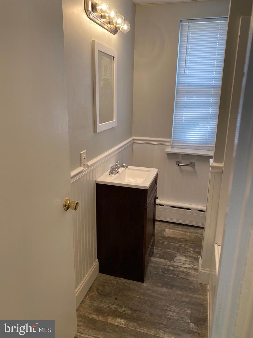 649 Copley Road Upper Darby, PA 19082 - Photo 8 of 9