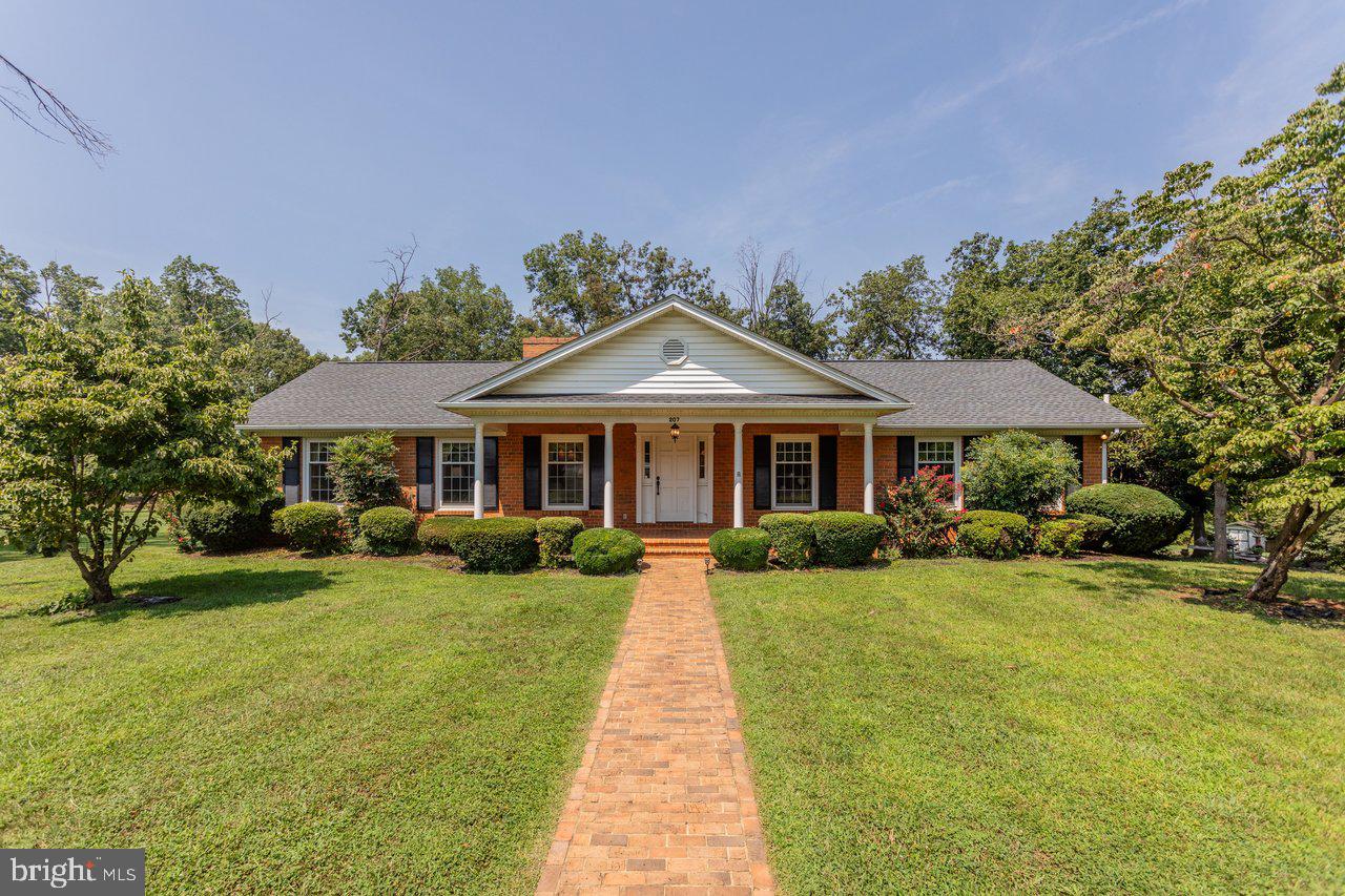 207 Circle View Road Luray, VA 22835 - Photo 63 of 74 Gallery Image 63