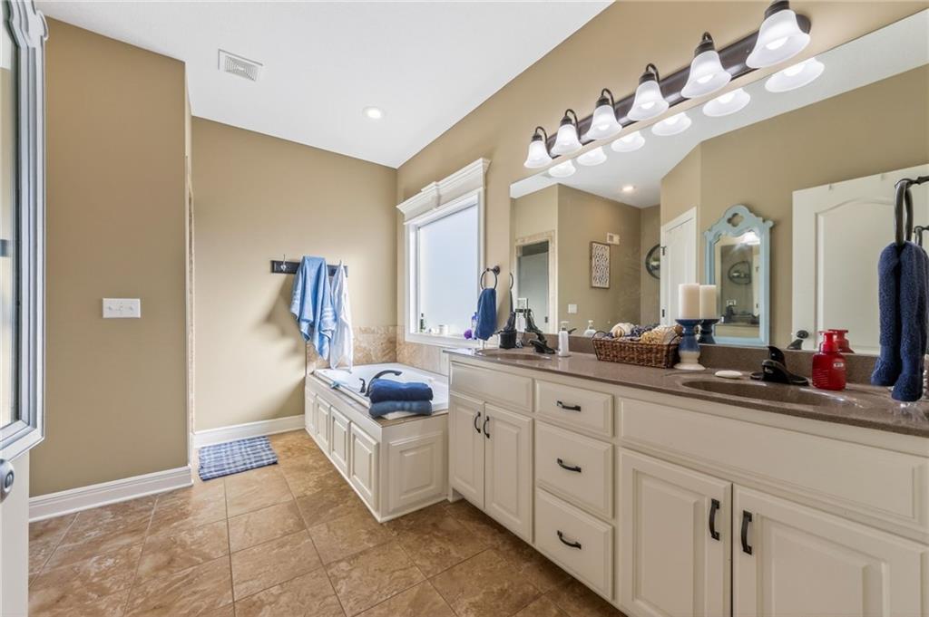 217 Old Trail Run Kearney, MO 64060 - Photo 26 of 45