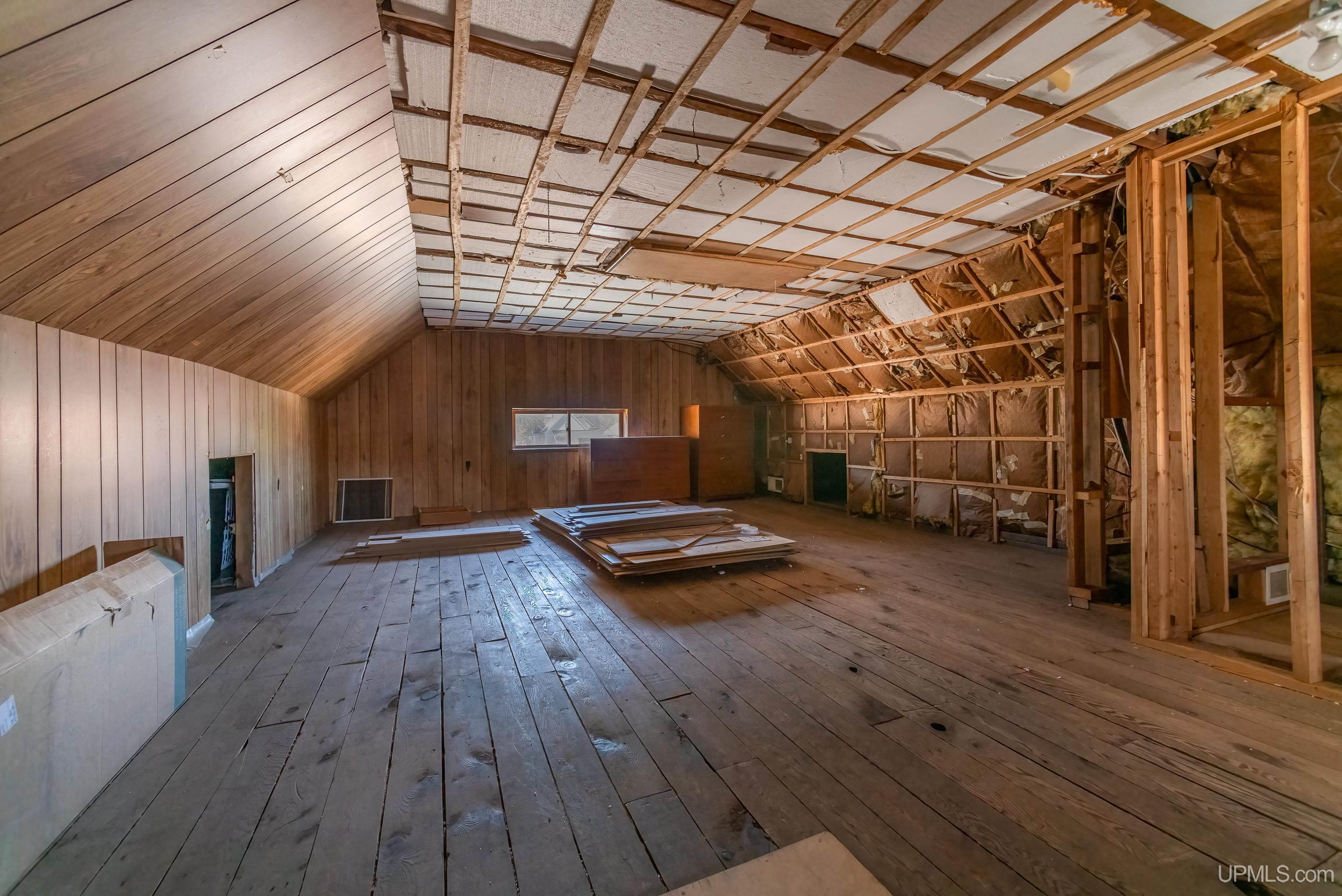 806 North 1st Street Ishpeming, MI 49849 - Photo 15 of 27