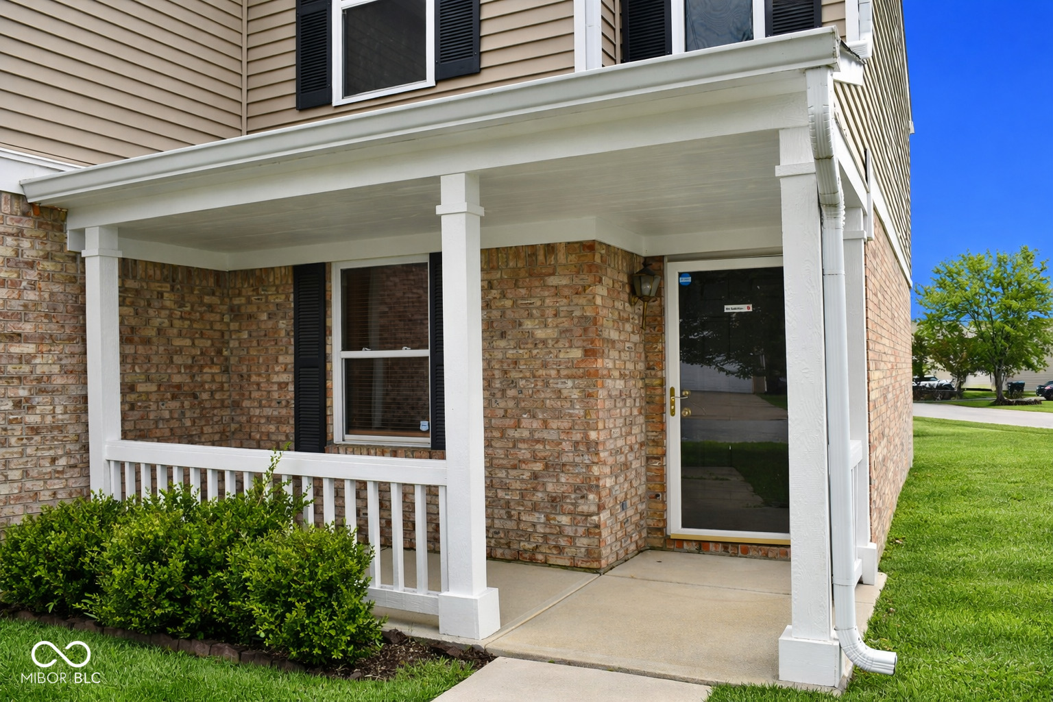 1795 Feather Reed Lane Greenwood, IN 46143 - Photo 6 of 34