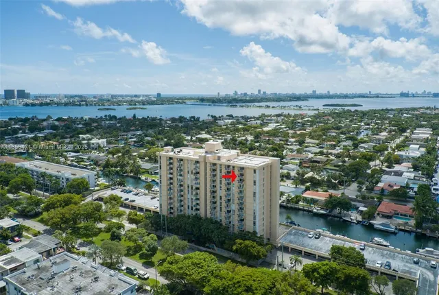 $250,000 | 2350 Northeast 135th Street, Unit 1503, North Miami, FL 33181