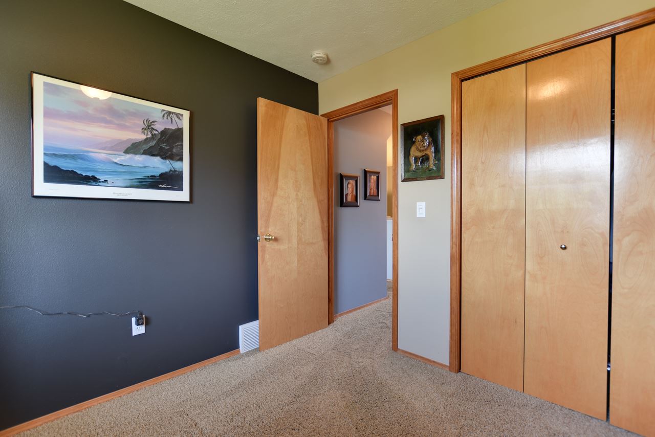 19 East Trevor Road Colbert, WA 99005 - Photo 11 of 20