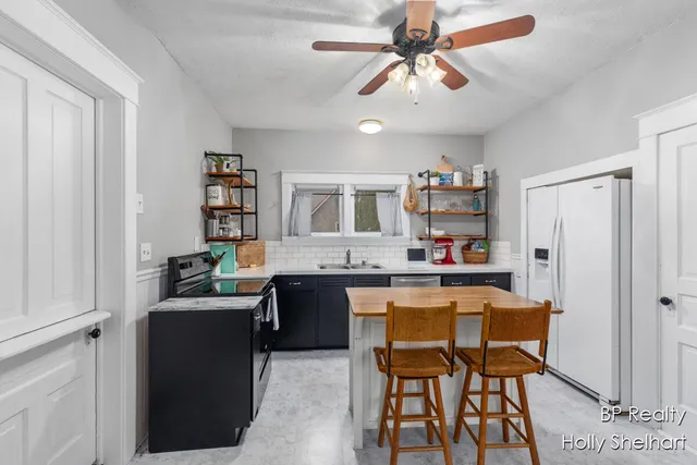 $248,000 | 509 West Michigan Avenue, Marshall, MI 49068