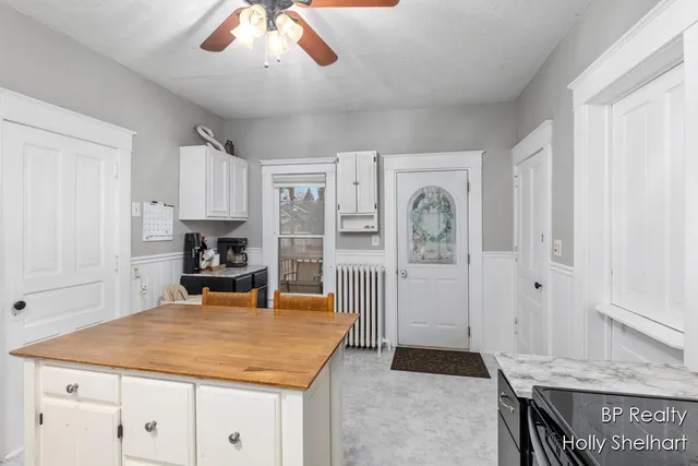 $248,000 | 509 West Michigan Avenue, Marshall, MI 49068