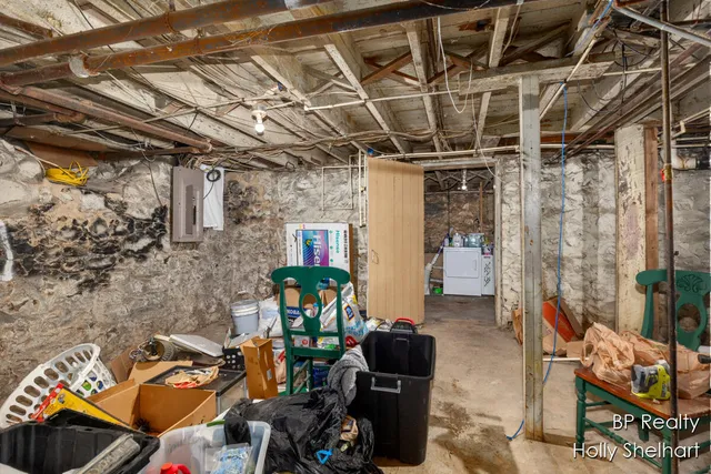 $248,000 | 509 West Michigan Avenue, Marshall, MI 49068