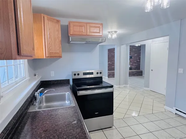 $2,500 | 87 Ellis Avenue, Newburgh, NY 12550