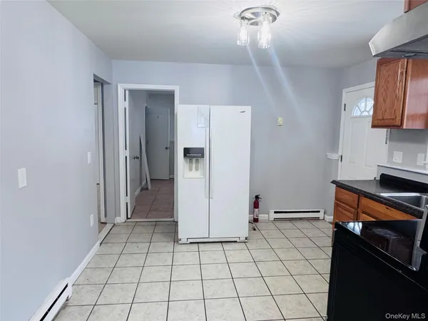 $2,500 | 87 Ellis Avenue, Newburgh, NY 12550