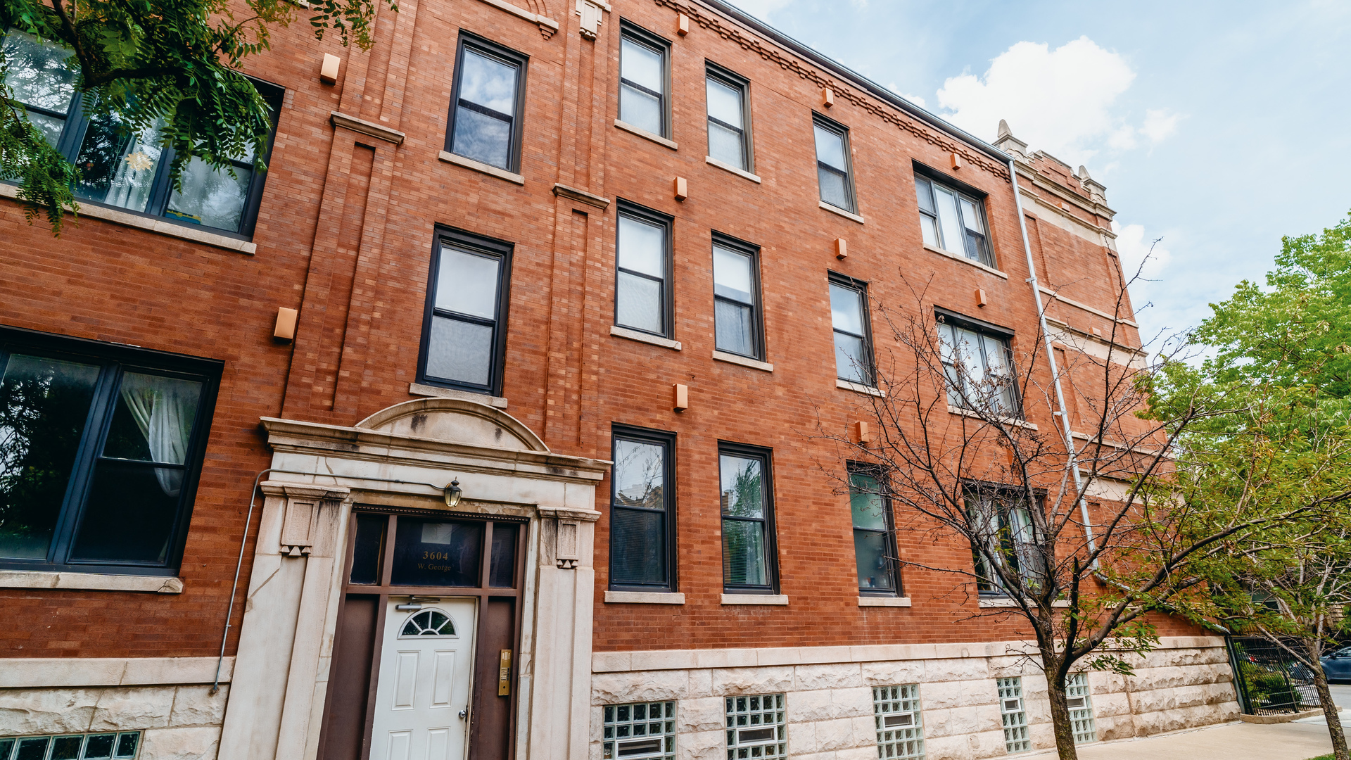3604 West George Street, Unit 1 Chicago, IL 60618 - Photo 2 of 17
