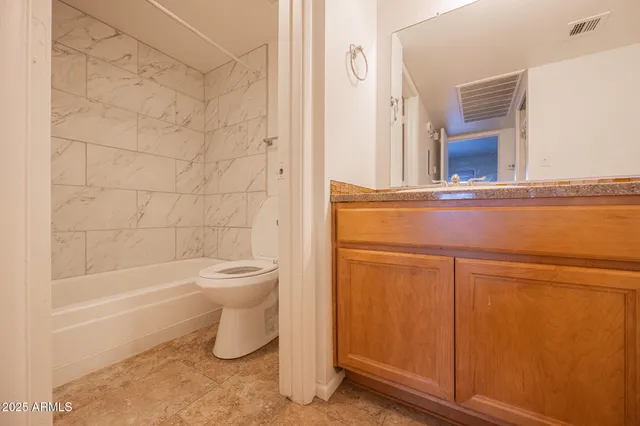 $1,295 | 2625 East Indian School Road, Unit 232, Phoenix, AZ 85016