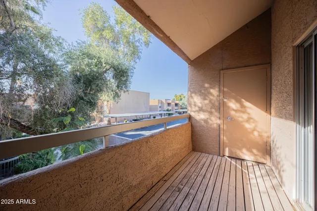 $1,295 | 2625 East Indian School Road, Unit 232, Phoenix, AZ 85016