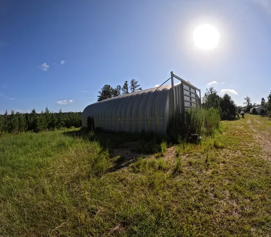 $299,000 | 1013 Clear Creek Church Road, Columbia, MS 39429