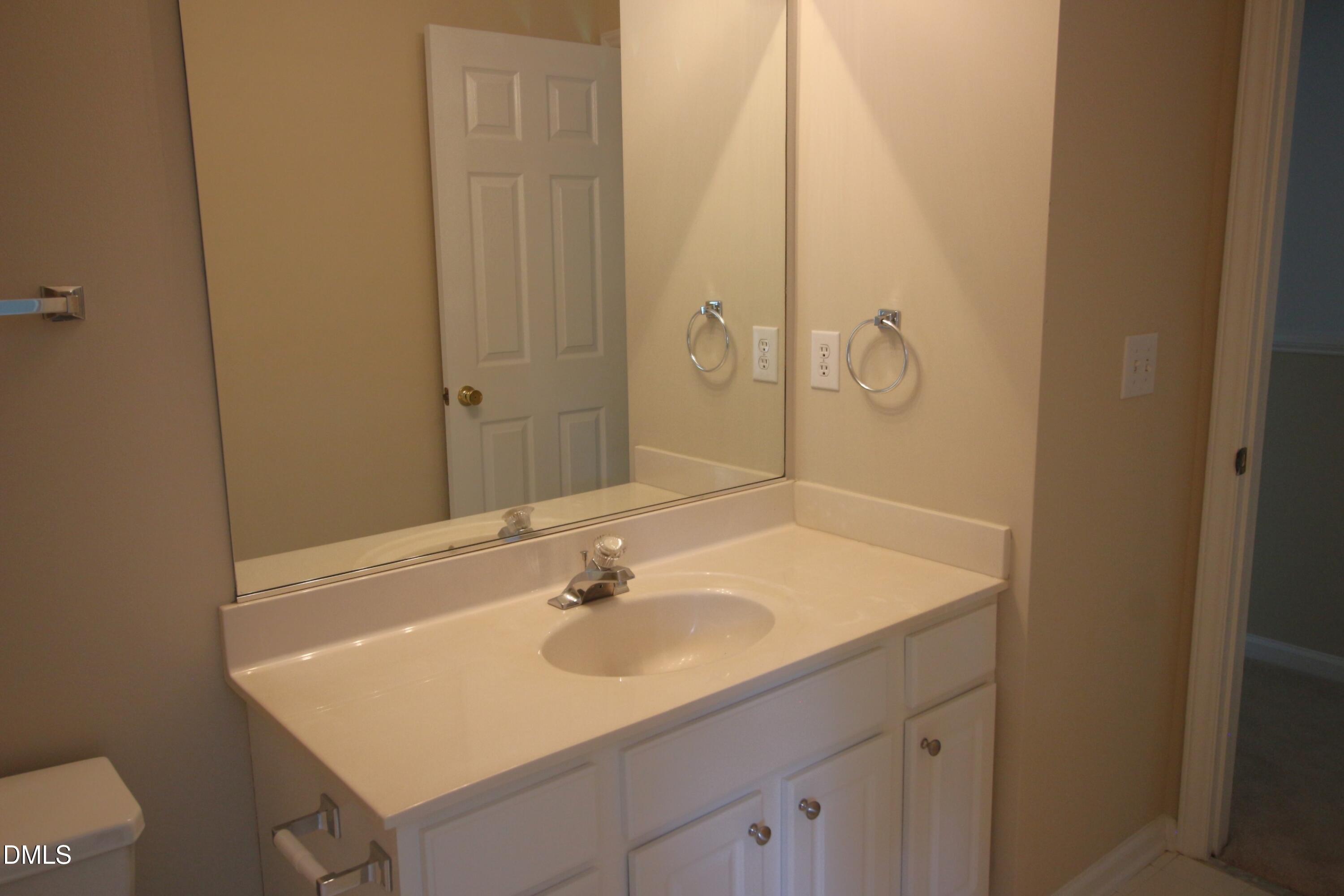 2517 Valley Haven Drive Raleigh, NC 27603 - Photo 10 of 21 IMG_2327