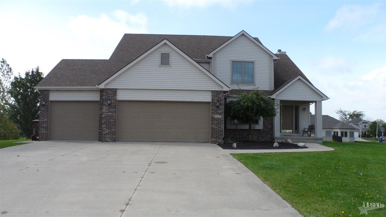 501 Hunters Ridge Auburn, IN 46706 - Photo 1 of 30 Gallery Image 1