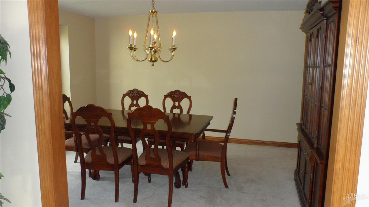 501 Hunters Ridge Auburn, IN 46706 - Photo 12 of 30 Gallery Image 12
