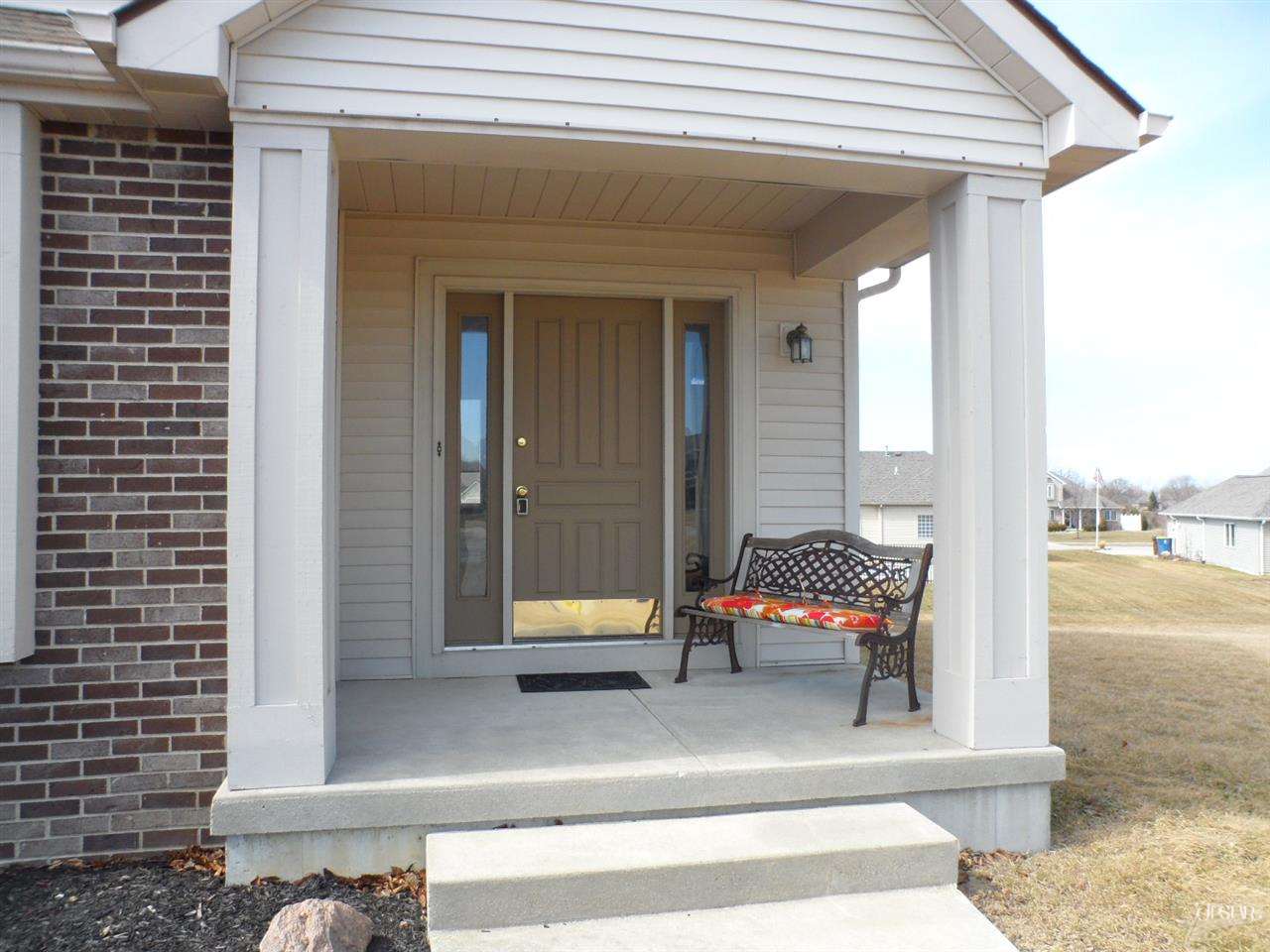 501 Hunters Ridge Auburn, IN 46706 - Photo 4 of 30 Gallery Image 4