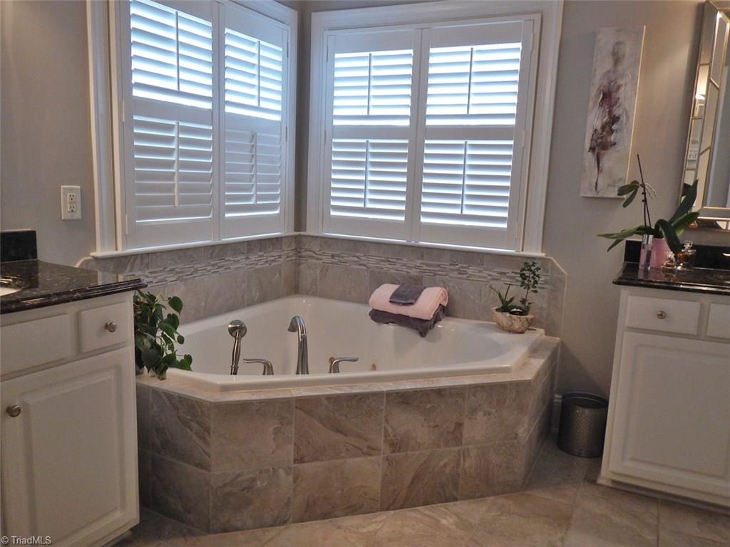 8503 Merriman Farm Road Oak Ridge, NC 27310 - Photo 15 of 28