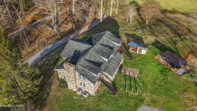 $724,999 | 7969 Glendale Community Road, Greenback, TN 37742