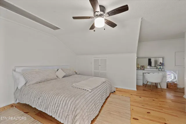 $724,999 | 7969 Glendale Community Road, Greenback, TN 37742