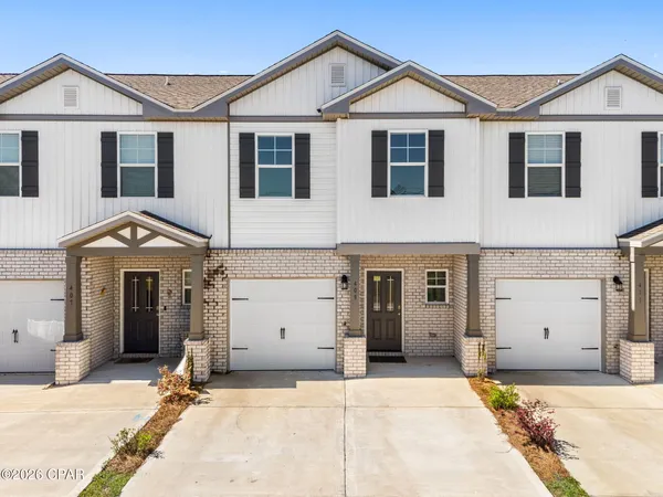 $1,895 | 409 North Gay Avenue, Panama City, FL 32404