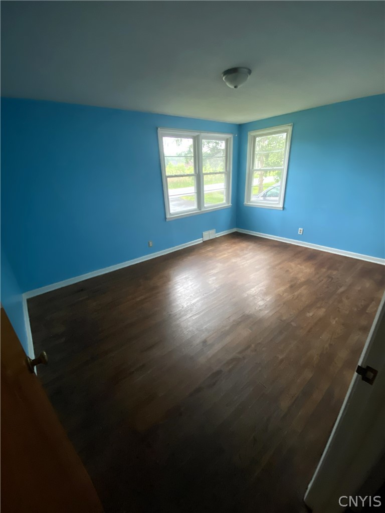8835 Bridgeport Kirkville Road Kirkville, NY 13082 - Photo 15 of 28
