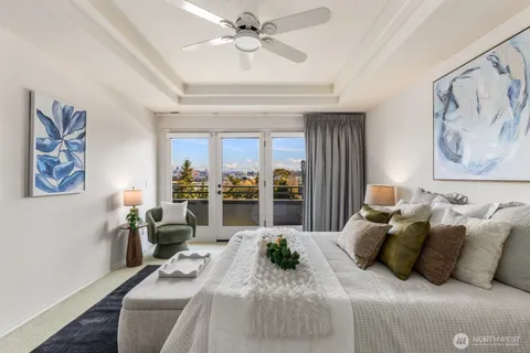$750,000 | 2349 Harbor Avenue Southwest, Unit 701, Seattle, WA 98126