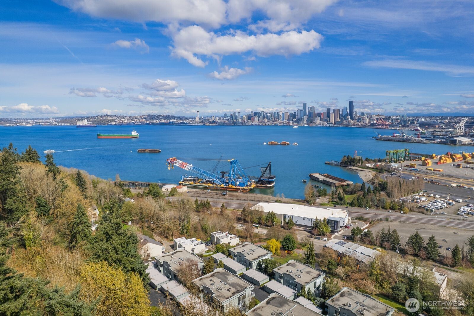 2349 Harbor Avenue Southwest, Unit 701 Seattle, WA 98126 - Photo 33 of 39
