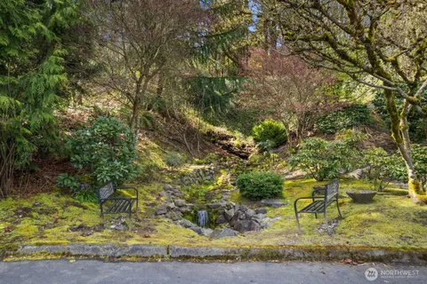 $750,000 | 2349 Harbor Avenue Southwest, Unit 701, Seattle, WA 98126