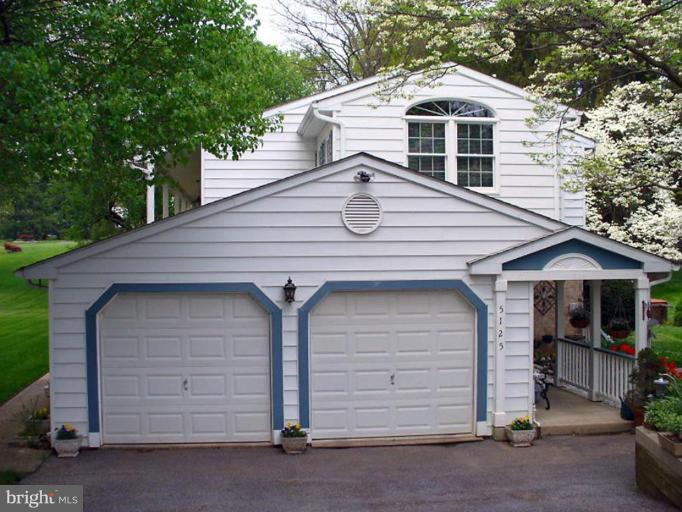 5125 Durham Road East Columbia, MD 21044 - Photo 20 of 21 Exterior (Rear)