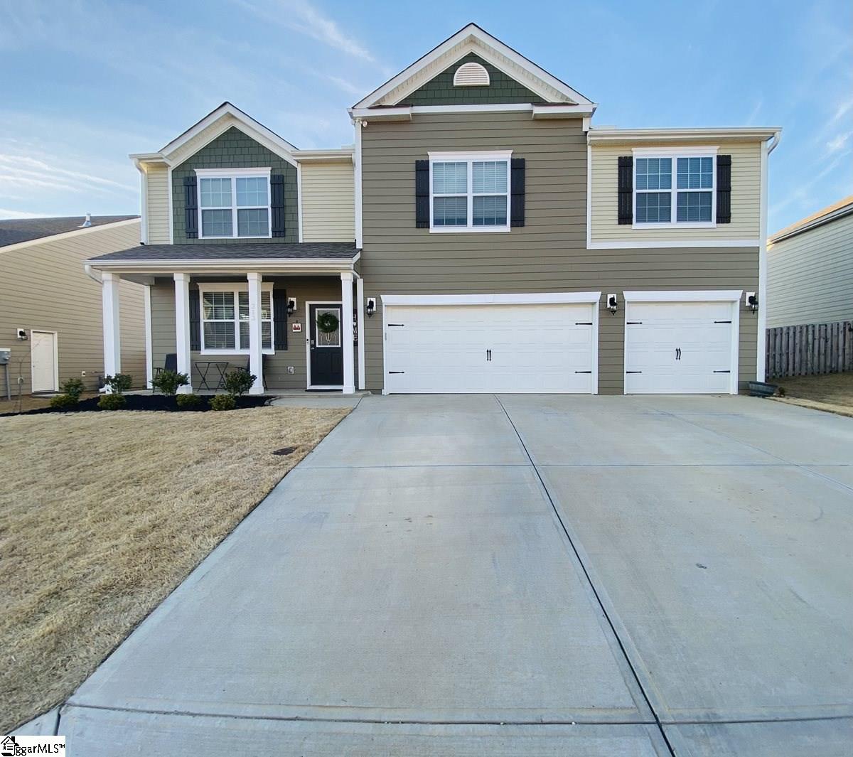 213 Lake Grove Road Simpsonville, SC 29681 - Photo 1 of 27 Gallery Image 1