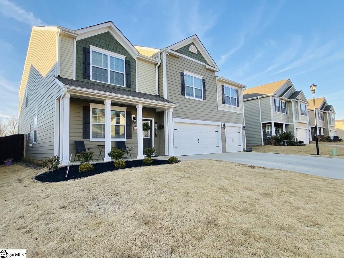 213 Lake Grove Road Simpsonville, SC 29681 - Photo 2 of 27 Gallery Image 2